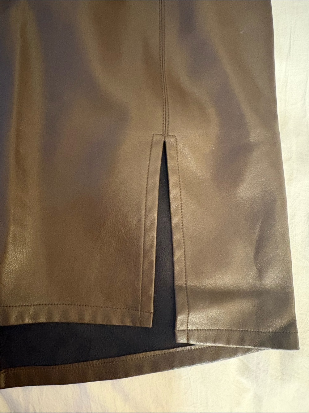 KNOX FAUX LEATHER SKIRT
SNDYS - Picture 7 of 8